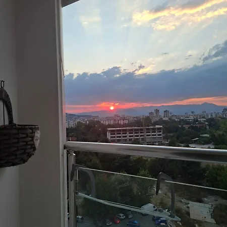 Апартаменты Luxesky *